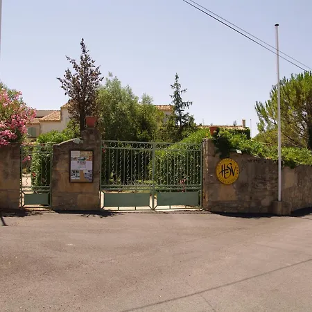 Le Saint Victor * Fontvieille